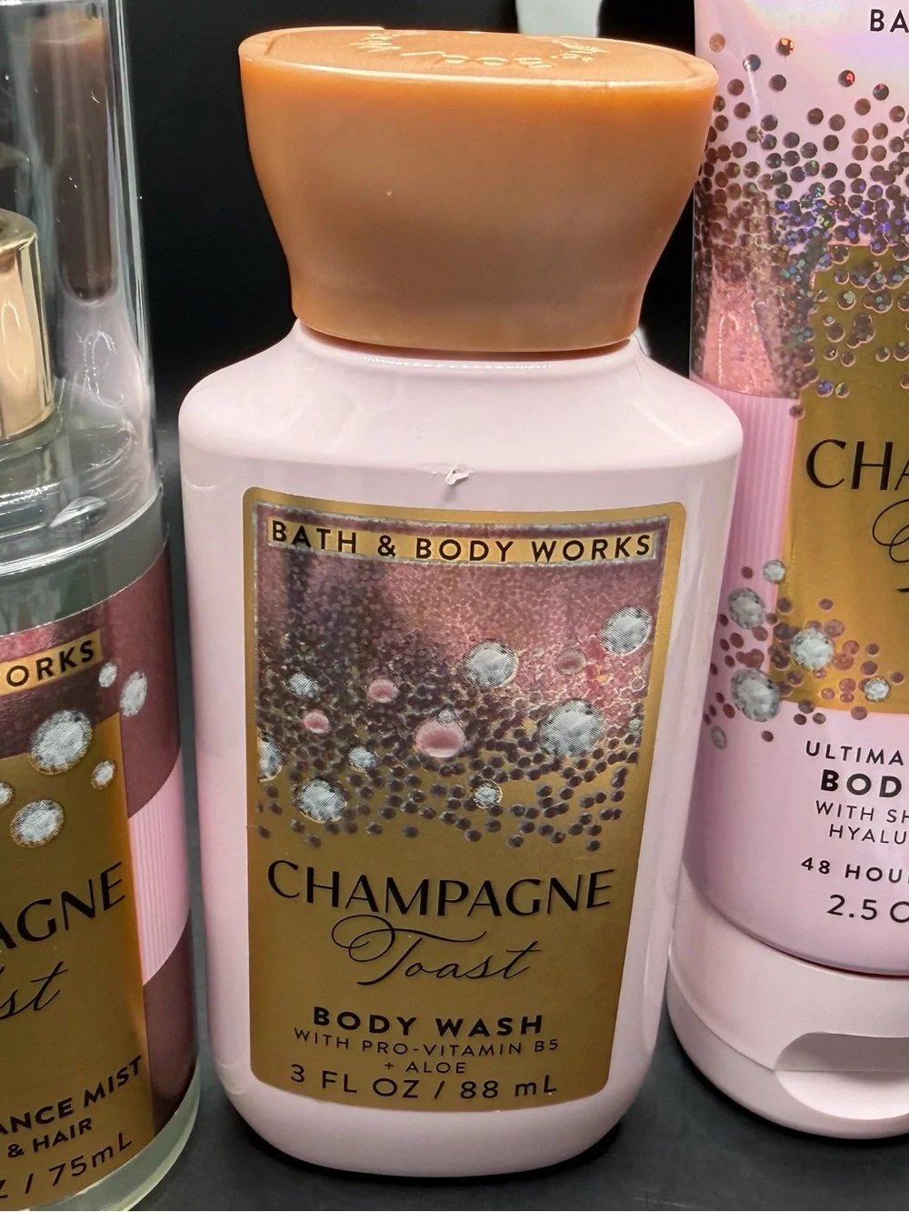 NWT Bath & Body Works Champagne Toast Travel Gift Set with blue ribbon